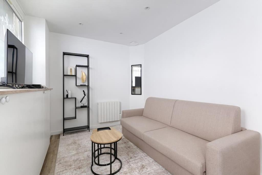 Chateau De Vincennes : Charmant Studio Apartment Bagian luar foto